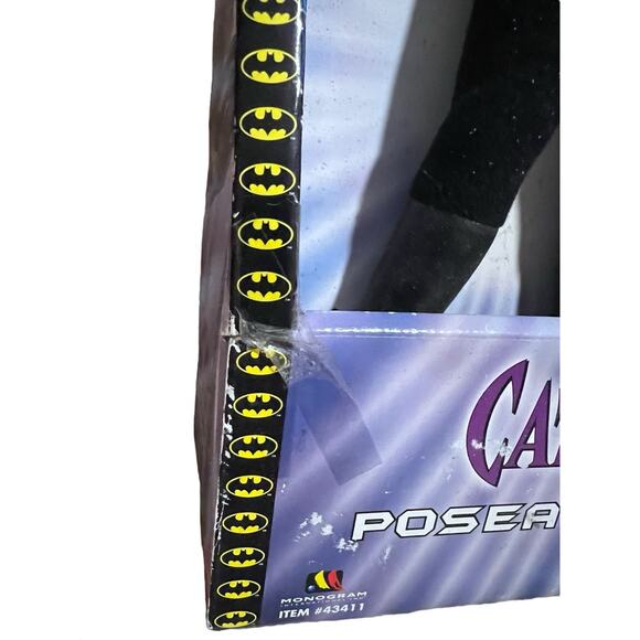 Cat Woman Poseable Plush 14” DC Comics Figure by Monogram NIB - Picture 2 of 10